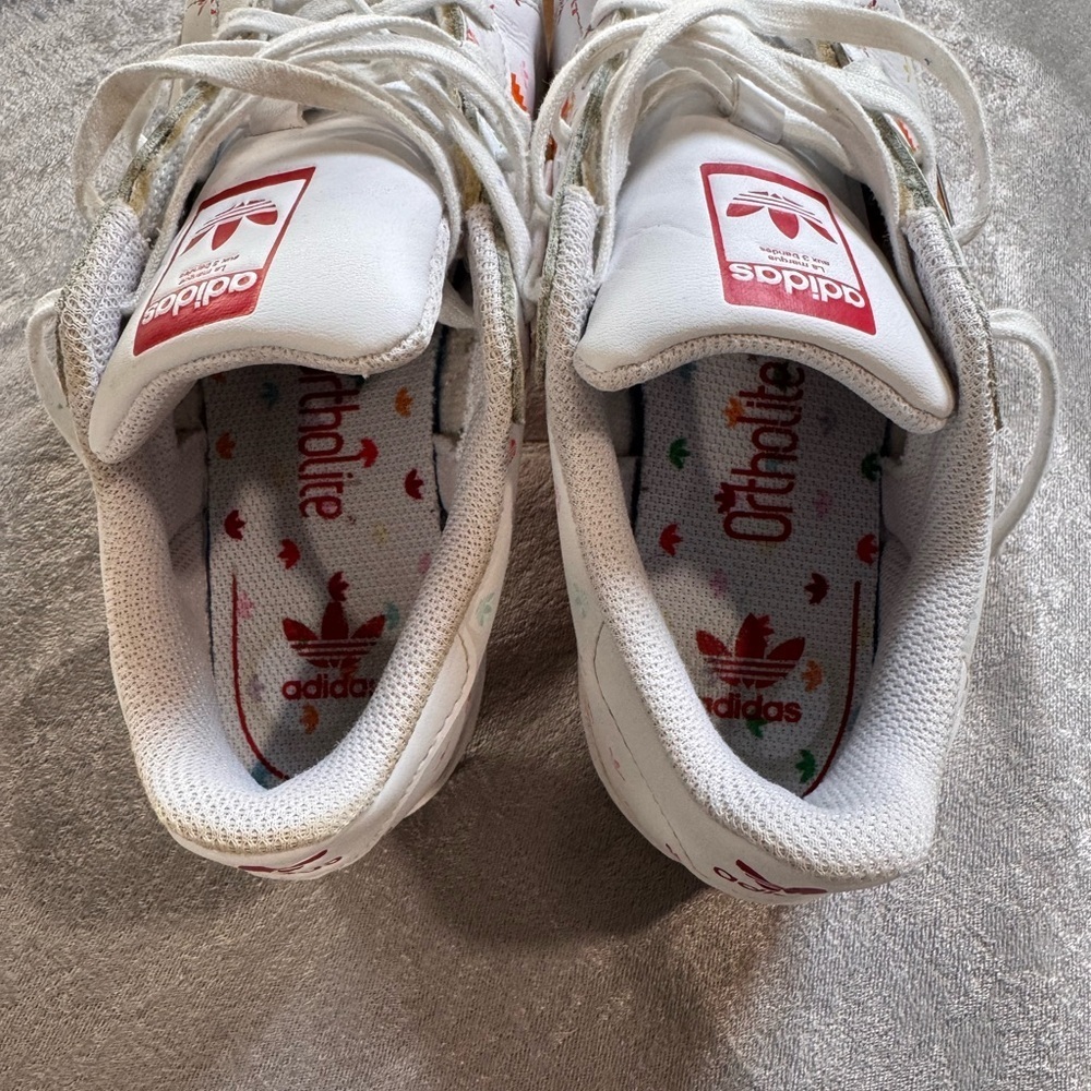 adidas Kids Sneakers White with Pink, Blue, and Orange Stripes - Picture 7 of 8